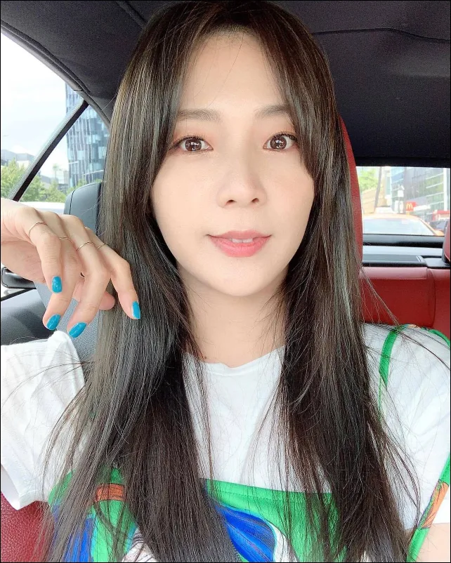 이담-아나운서-인스타